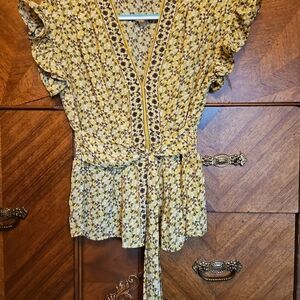 Max Studio Cotton Ditsy Floral Yellow Women's Top Size Small